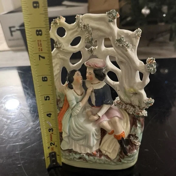 Antique 19th Century Staffordshire Courting Couple Figurine 7.5in - Picture 5 of 6